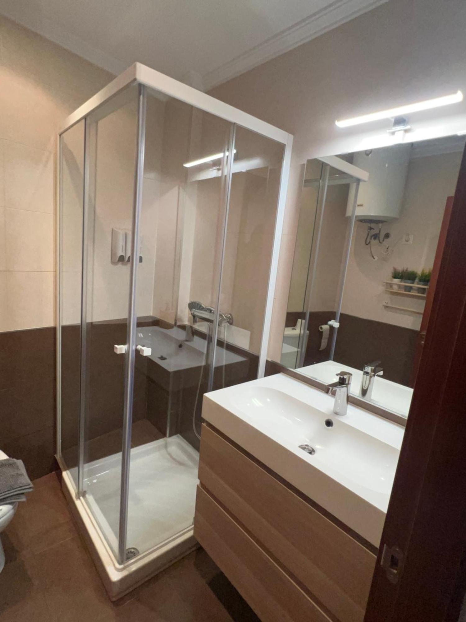 Apartmán A Estrenar ,Con Vistas Al Mar Y Aparcamiento Gratis En El Casco Viejo-Centro-Zona Portuaria Vigo Exteriér fotografie