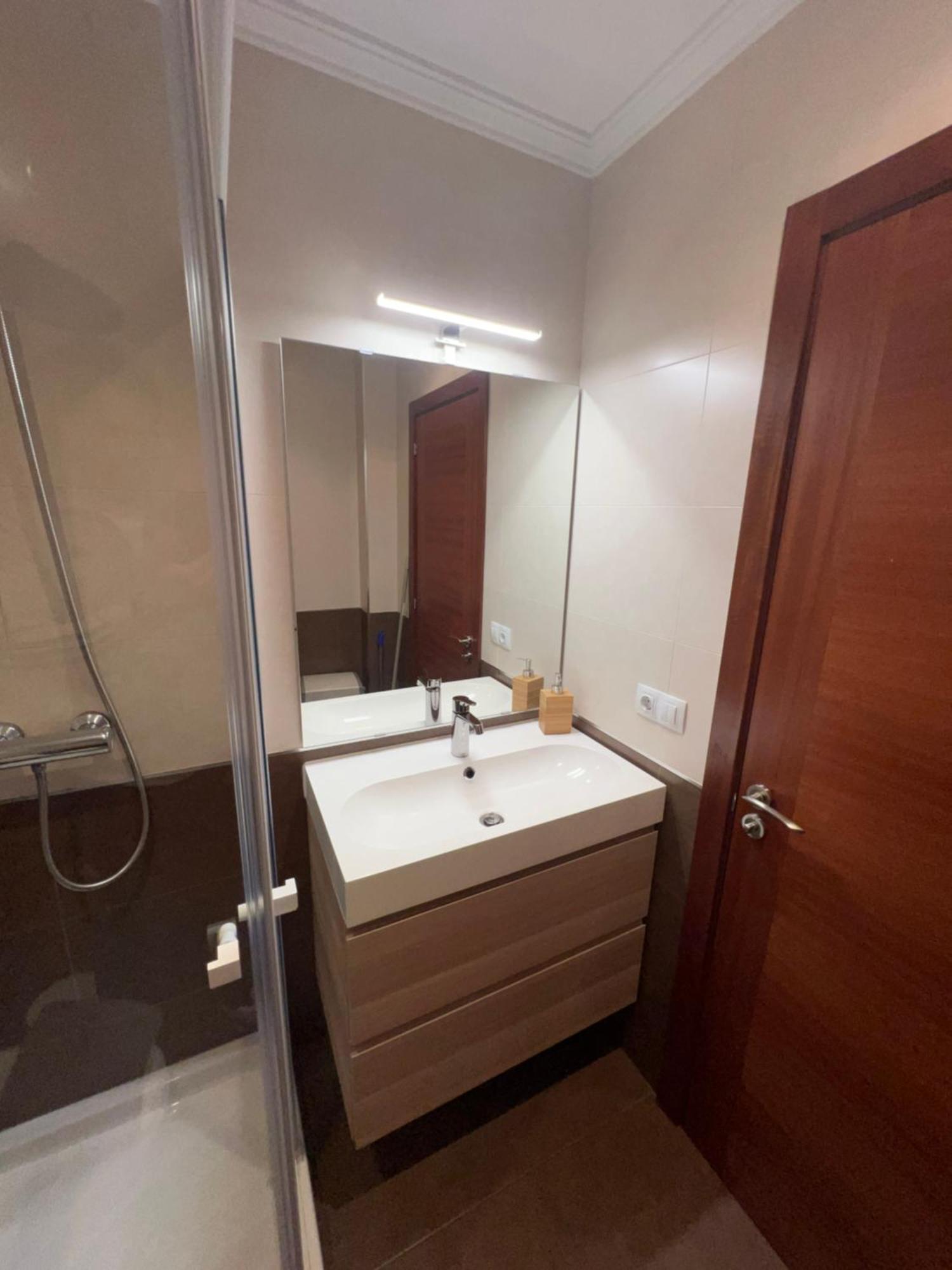 Apartmán A Estrenar ,Con Vistas Al Mar Y Aparcamiento Gratis En El Casco Viejo-Centro-Zona Portuaria Vigo Exteriér fotografie